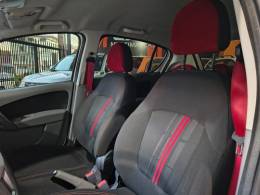 FIAT - PALIO - 2013/2013 - Branca - R$ 37.900,00