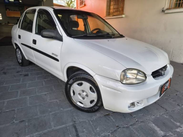 CHEVROLET - CORSA - 2005/2005 - Branca - R$ 19.900,00