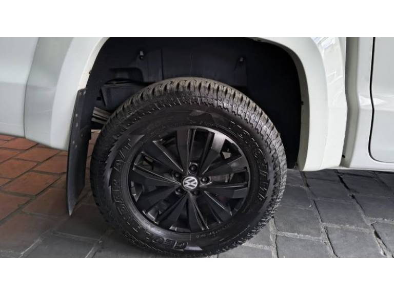VOLKSWAGEN - AMAROK - 2014/2014 - Branca - R$ 99.800,00