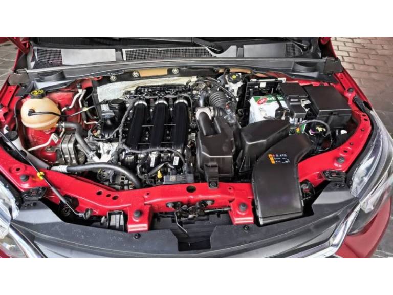 CHEVROLET - ONIX - 2021/2021 - Vermelha - R$ 59.900,00