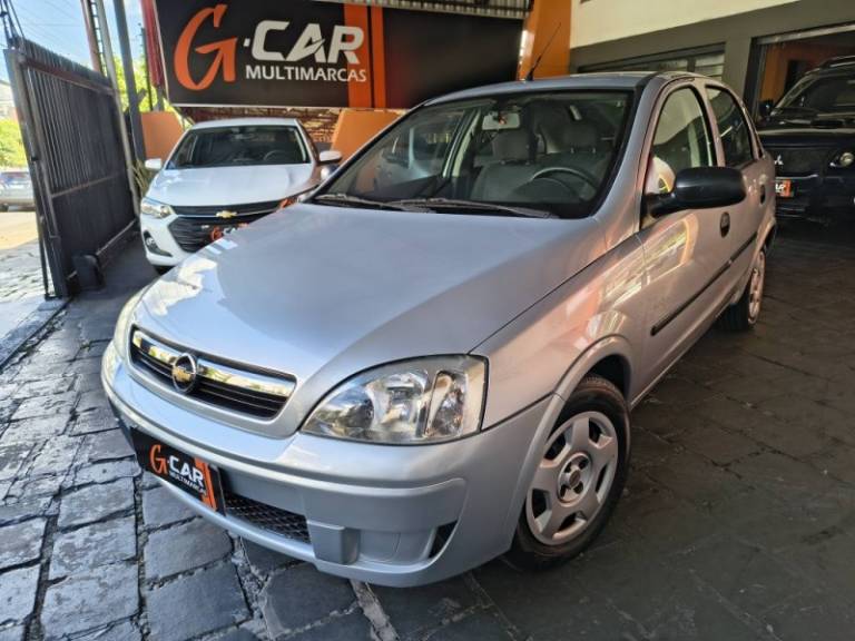 CHEVROLET - CORSA - 2008/2008 - Prata - R$ 23.900,00
