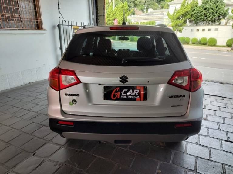 SUZUKI - VITARA - 2017/2018 - Prata - R$ 84.900,00