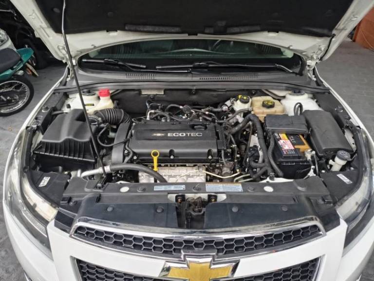 CHEVROLET - CRUZE - 2014/2014 - Branca - R$ 65.900,00