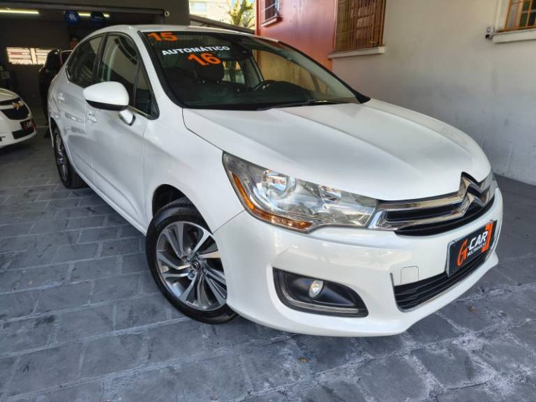 CITROËN - C4 LOUNGE - 2015/2015 - Branca - R$ 51.890,00