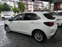 CHEVROLET - ONIX - 2022/2022 - Branca - R$ 77.500,00