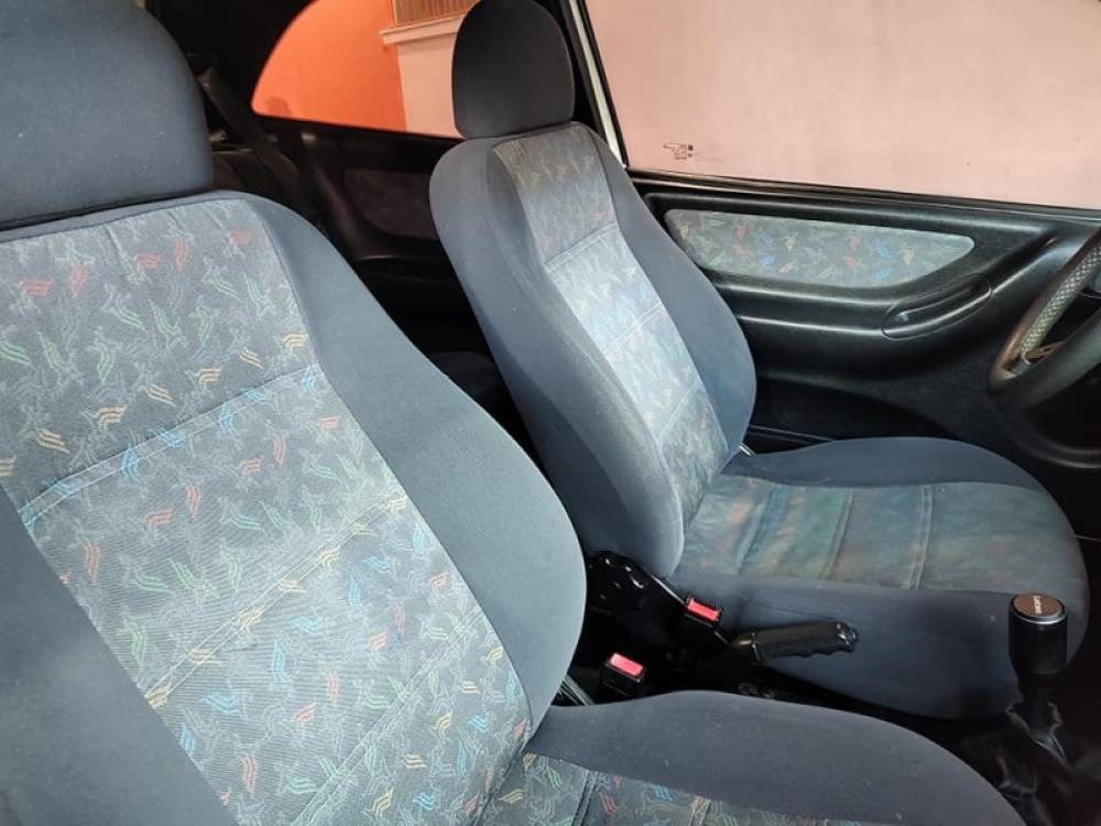 CHEVROLET - CELTA - 2002/2002 - Branca - R$ 27.900,00