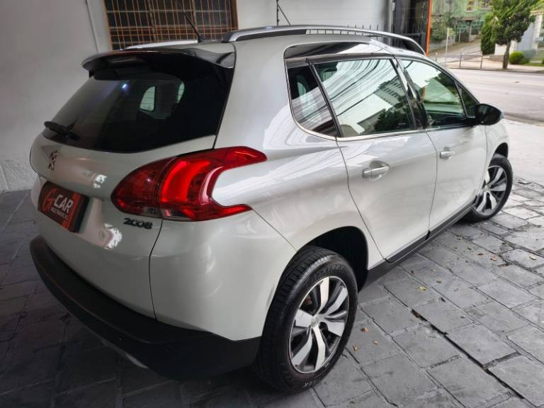 PEUGEOT - 2008 - 2017/2017 - Branca - R$ 54.900,00