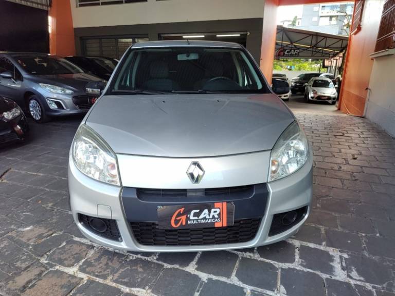 RENAULT - SANDERO - 2012/2012 - Prata - R$ 31.500,00