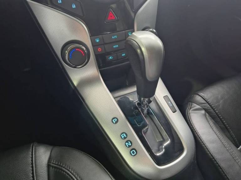 CHEVROLET - CRUZE - 2014/2014 - Branca - R$ 65.900,00