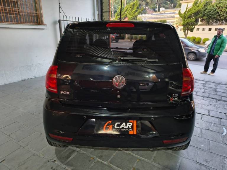 VOLKSWAGEN - FOX - 2012/2012 - Preta - R$ 34.890,00