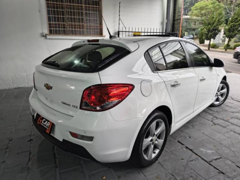 CHEVROLET - CRUZE - 2014/2014 - Branca - R$ 65.900,00
