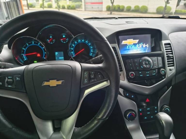 CHEVROLET - CRUZE - 2014/2014 - Branca - R$ 65.900,00