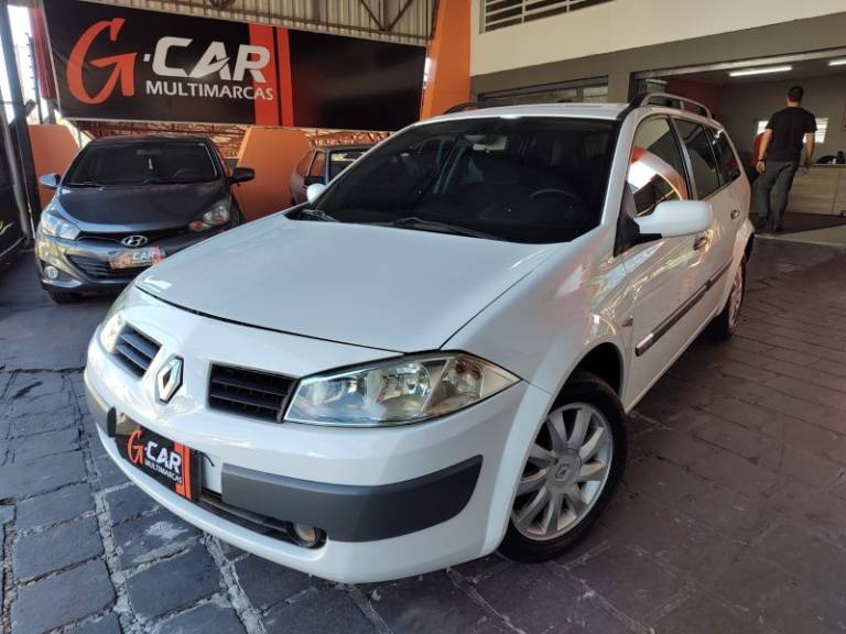 RENAULT - MÉGANE - 2012/2012 - Branca - R$ 32.890,00