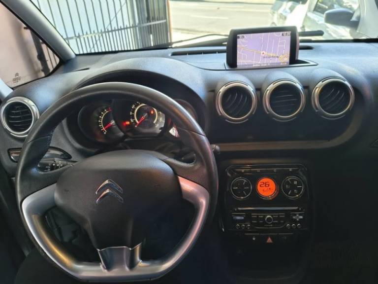 CITROËN - C3 - 2012/2012 - Prata - R$ 36.900,00