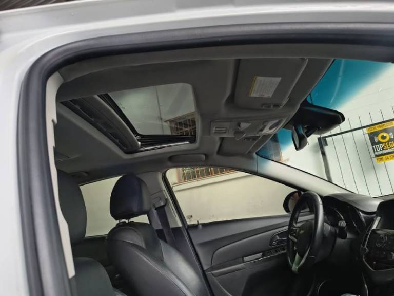 CHEVROLET - CRUZE - 2014/2014 - Branca - R$ 65.900,00