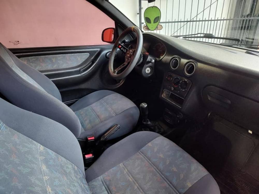 CHEVROLET - CELTA - 2002/2002 - Branca - R$ 27.900,00