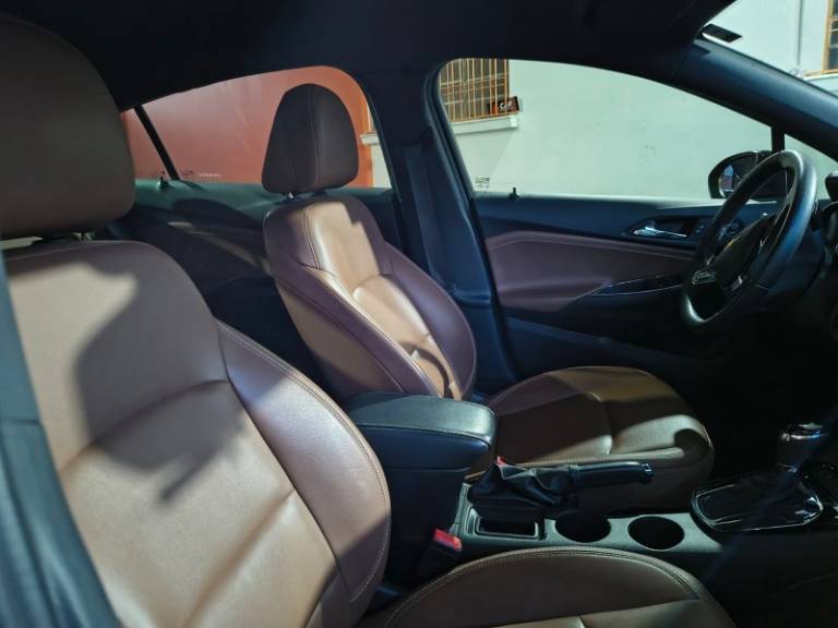 CHEVROLET - CRUZE - 2023/2023 - Azul - R$ 118.000,00