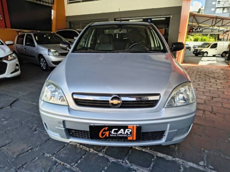 CHEVROLET - CORSA - 2008/2008 - Prata - R$ 23.900,00