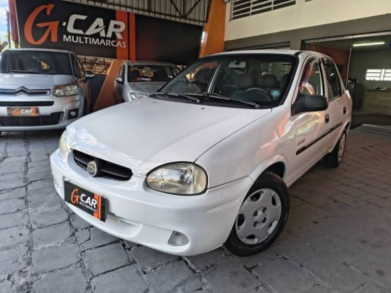 CHEVROLET - CORSA - 2005/2005 - Branca - R$ 19.900,00