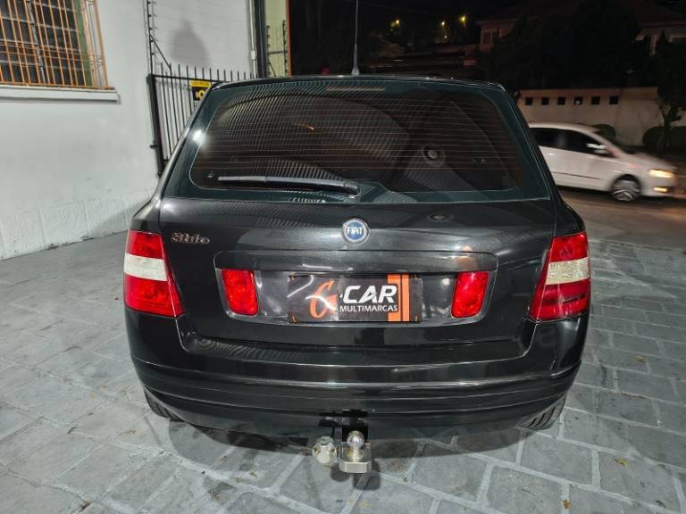 FIAT - STILO - 2008/2008 - Preta - R$ 26.900,00