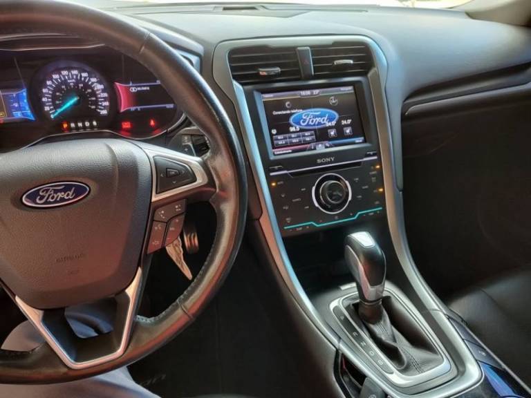 FORD - FUSION - 2013/2013 - Branca - R$ 79.900,00
