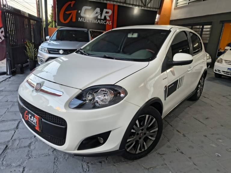 FIAT - PALIO - 2013/2013 - Branca - R$ 37.900,00