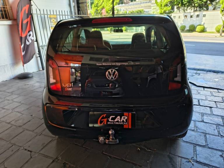 VOLKSWAGEN - UP - 2014/2015 - Preta - R$ 29.900,00