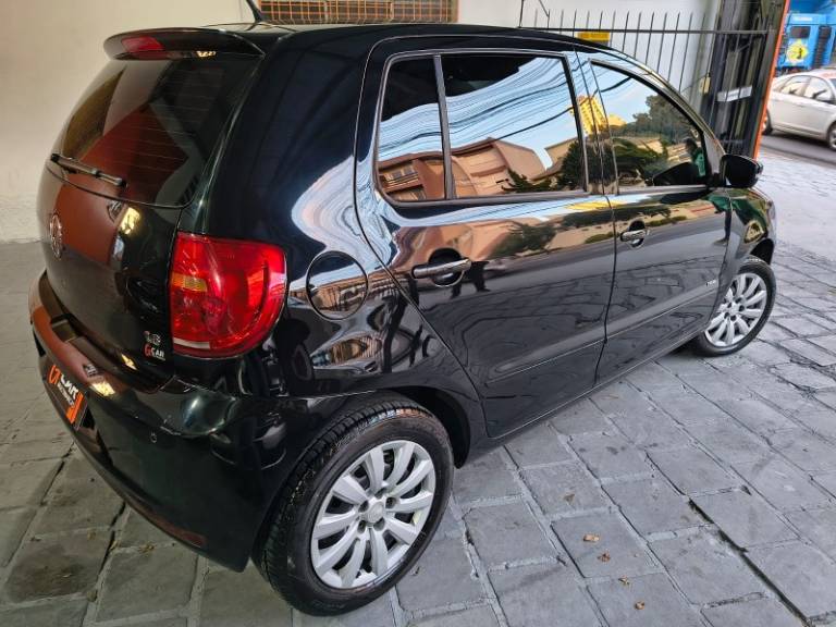 VOLKSWAGEN - FOX - 2012/2012 - Preta - R$ 34.890,00