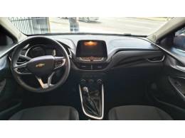 CHEVROLET - ONIX - 2021/2021 - Vermelha - R$ 59.900,00