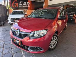 RENAULT - SANDERO - 2015/2015 - Vermelha - R$ 34.900,00