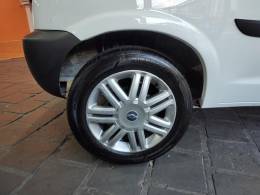 CHEVROLET - CELTA - 2002/2002 - Branca - R$ 27.900,00
