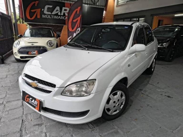CHEVROLET - CLASSIC - 2013/2013 - Branca - R$ 28.900,00
