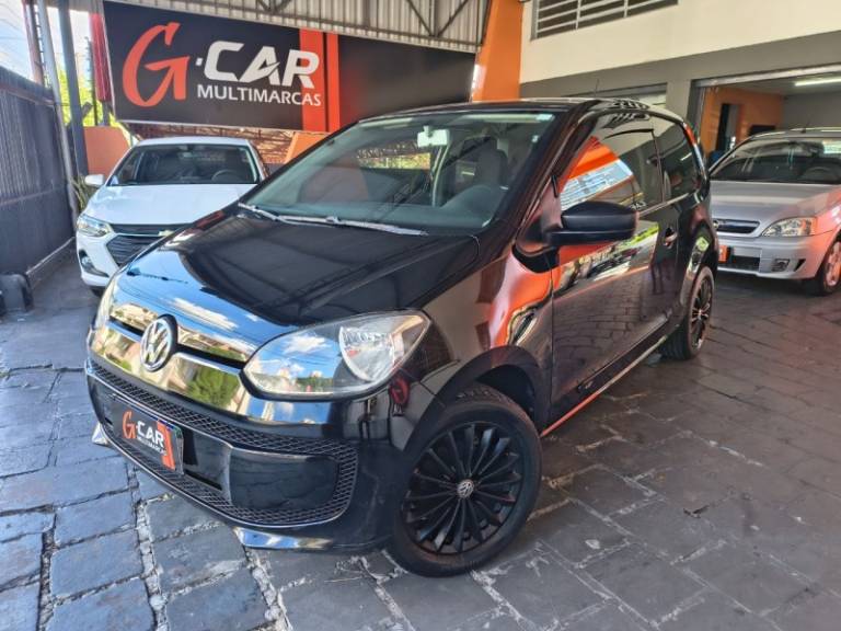 VOLKSWAGEN - UP - 2014/2015 - Preta - R$ 29.900,00