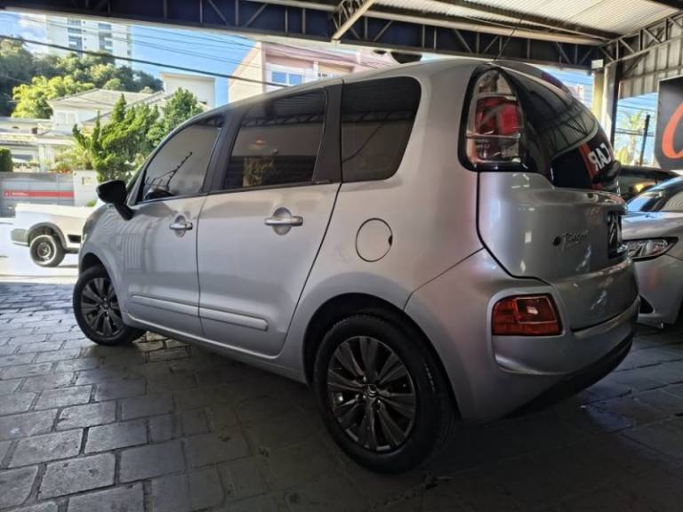 CITROËN - C3 - 2012/2012 - Prata - R$ 36.900,00