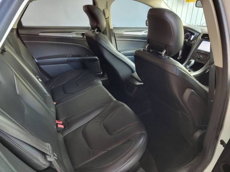 FORD - FUSION - 2013/2013 - Branca - R$ 79.900,00