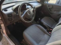 CHEVROLET - CORSA - 2008/2008 - Prata - R$ 23.900,00